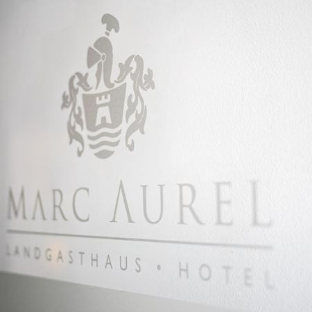 Hotel Marc Aurel Петронелль Экстерьер фото