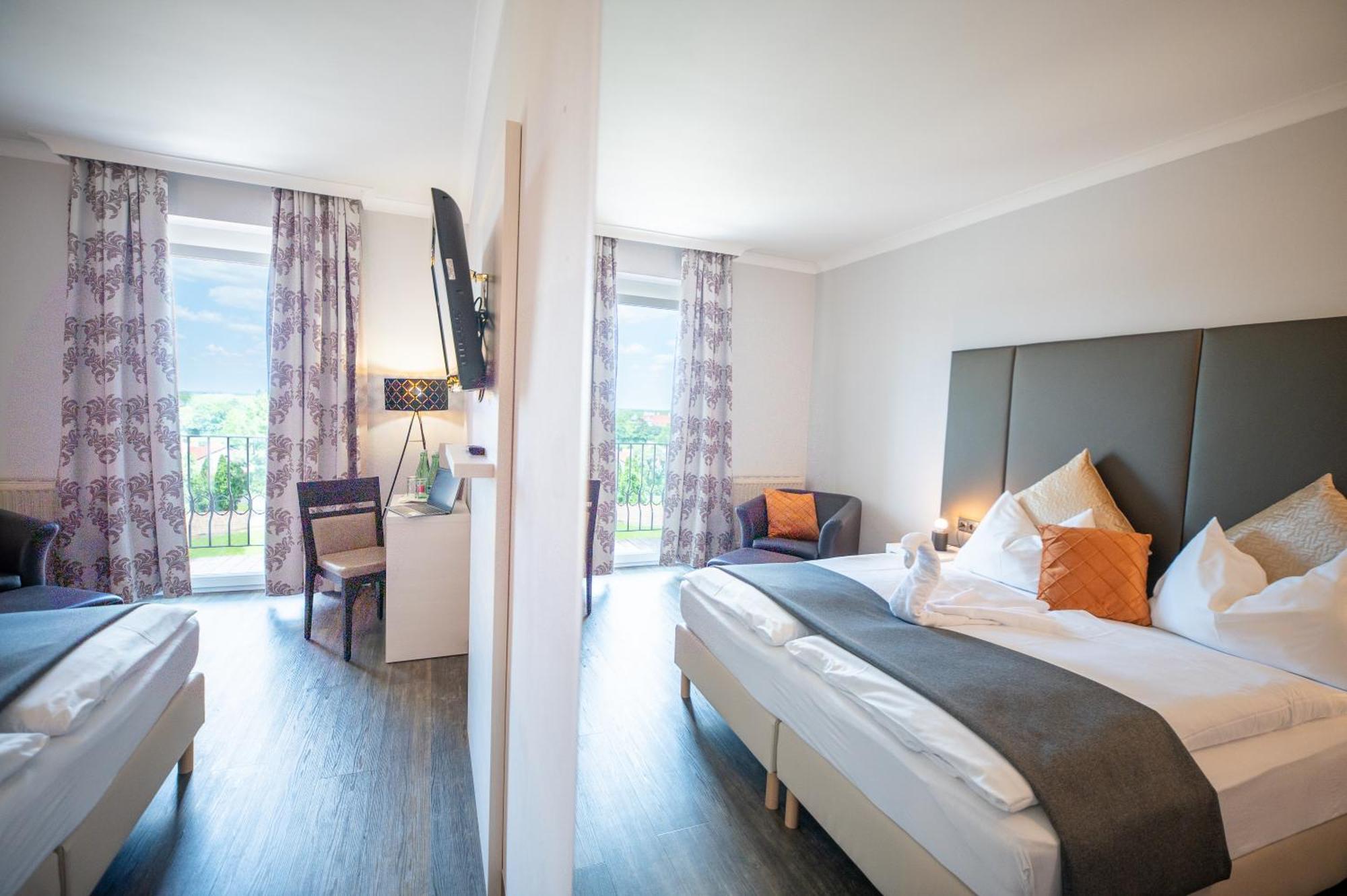 Hotel Marc Aurel Петронелль Экстерьер фото